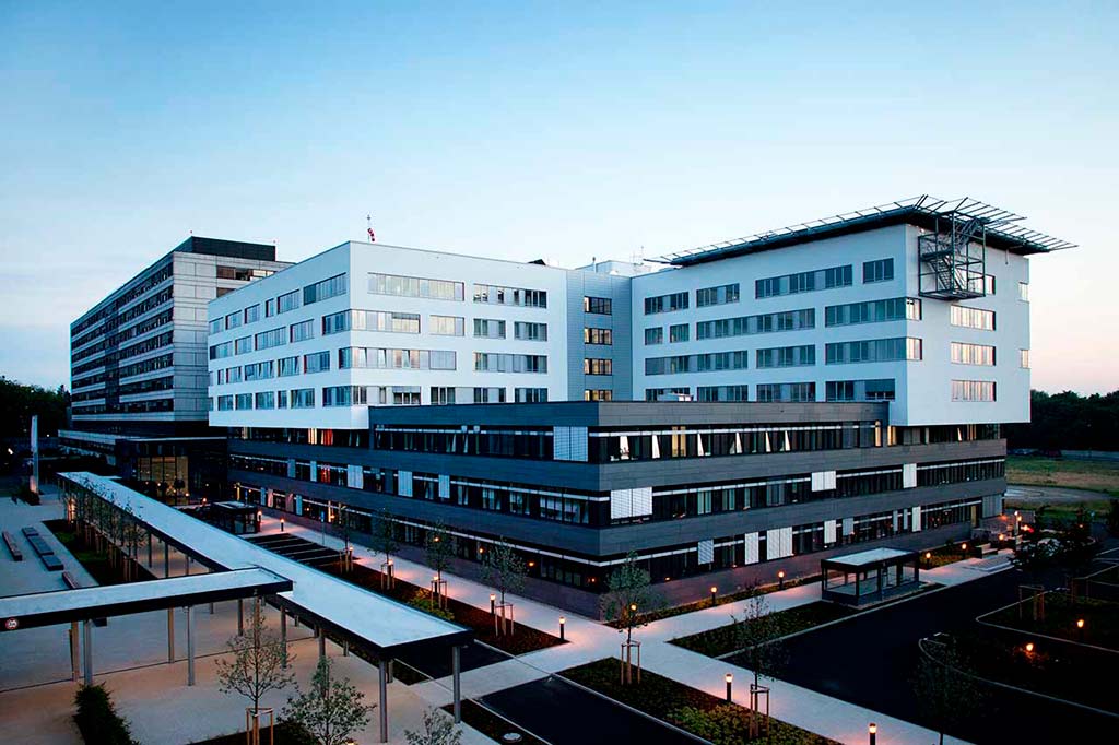 top-5-hospitals-for-lung-cancer-treatment-in-germany-bookinghealth