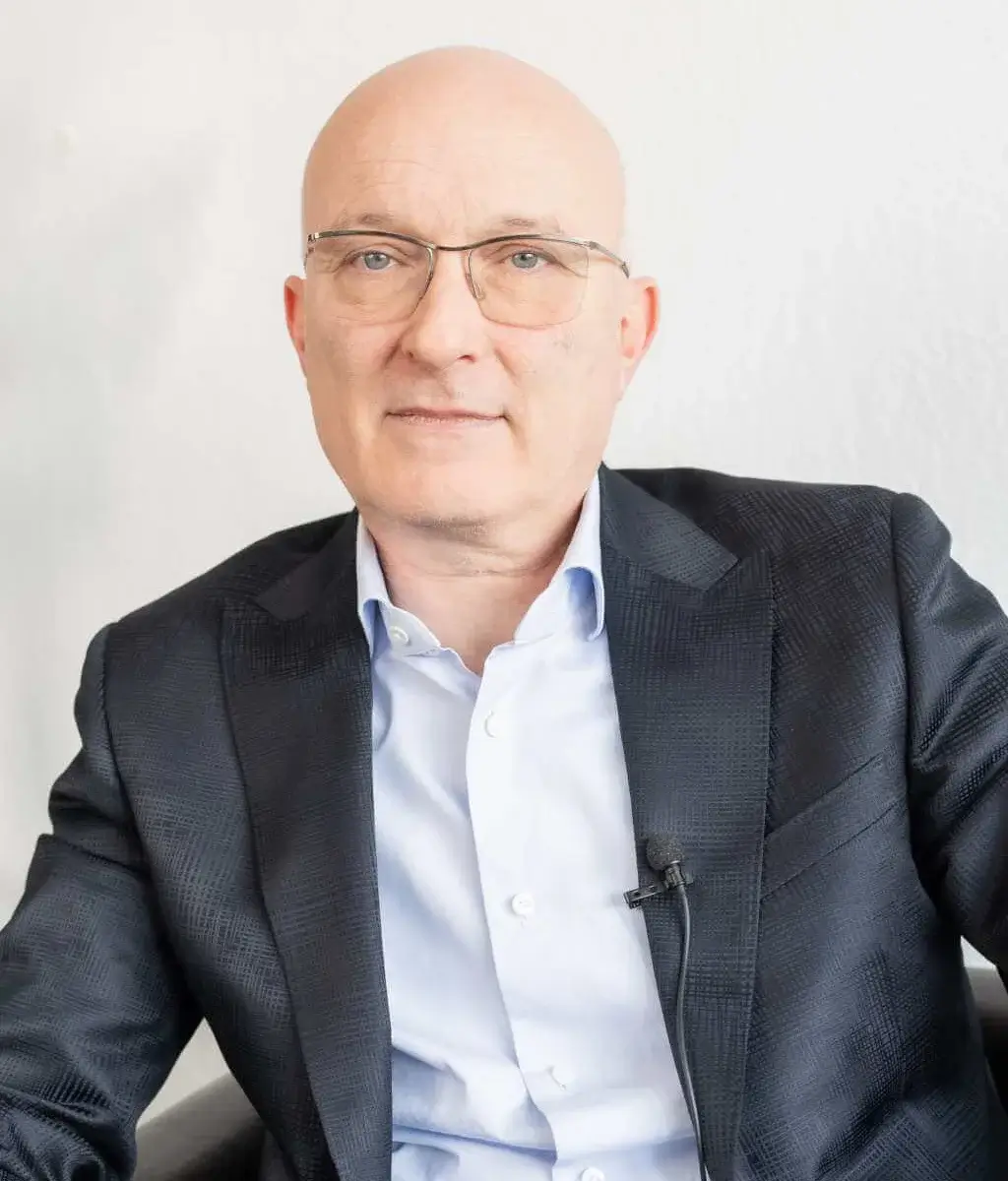 Professor Frank Gansauge