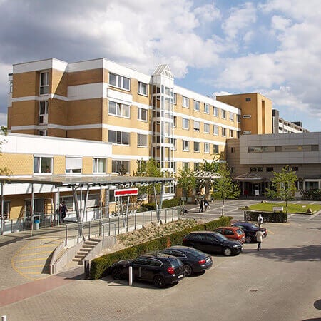 المستشفى الأكاديمي شلوس بارك برلين