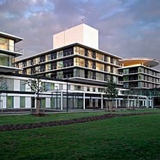 مستشفى دوسلدورف الجامعي