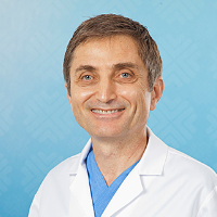 البروفيسور الدكتور في الطب سينا أوتشكان سينا أوتشكان