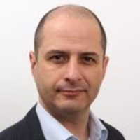 Проф. Доктор мед. Зив Гиль Зив Гиль