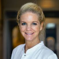 Dr. Susanne Gotschl Susanne Gotschl