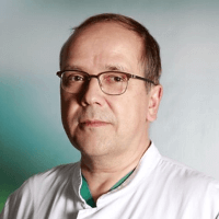البروفيسور الدكتور في الطب مارتن شنايدر مارتن شنايدر
